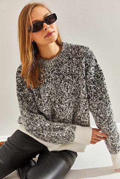 Hiccup Pulover tricotat cu detalii din perle și pietre Bianco Lucci