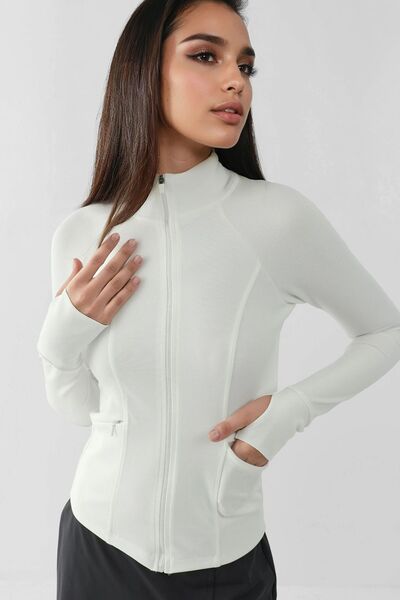 Hiccup Knitted sports top with high collar