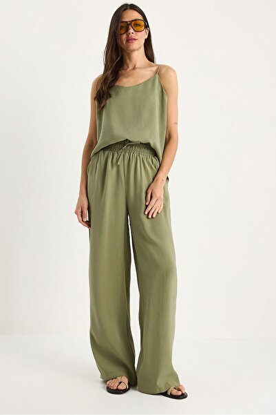 Hiccup Bianco Lucci two-piece set with modal woven blouse and pants with susp...