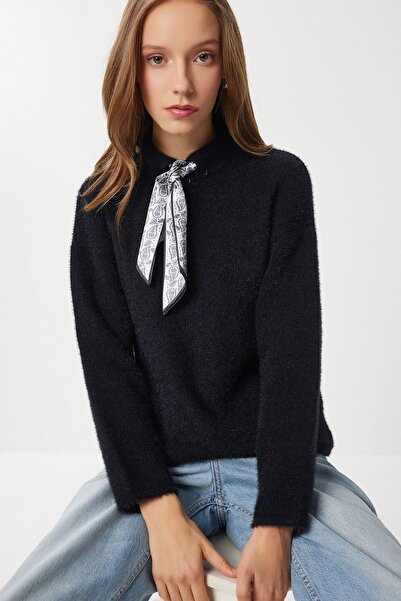 Hiccup ISTANBUL Textured Sweater With Scarf Detail
