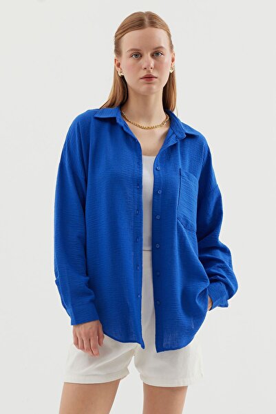 Hiccup Bdart Basic Shirt with Pocket Detail in Linen Blend