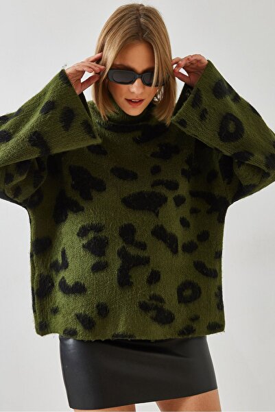 Hiccup Patterned knitted sweater with high collar from Bianco Lucci