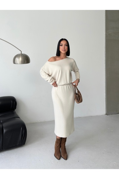 LE CARAMBOLE Women's Beige Boat Neck Modal Dress