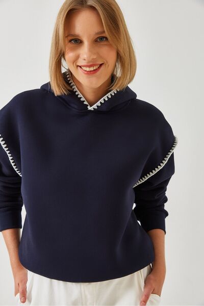 Hiccup Hanorac cu glugă și detalii din dantelă LUCCI