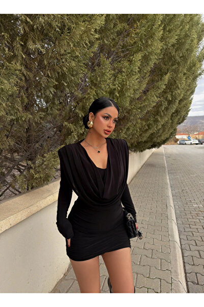 kırmızı butiks Siyah Omuz Vatkalı Degaje Elbise