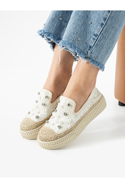 ALEMDAR AYAKKABI Bri̇sa White Lace Stone Detailed Women's Sneakers