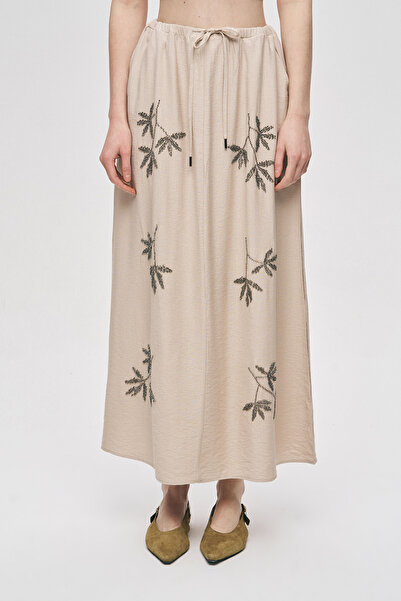 Orfeo Negro Women's Leaf Embroidered Maxi Skirt with Lace Detail