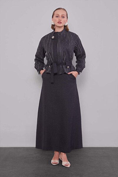 Levidor Anthracite Striped Pattern Belted Skirt Set