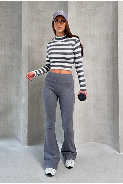 XELA Set of 2 - Fishing Collar Long Sleeve Crop with Sharpened Edges, Spanish...