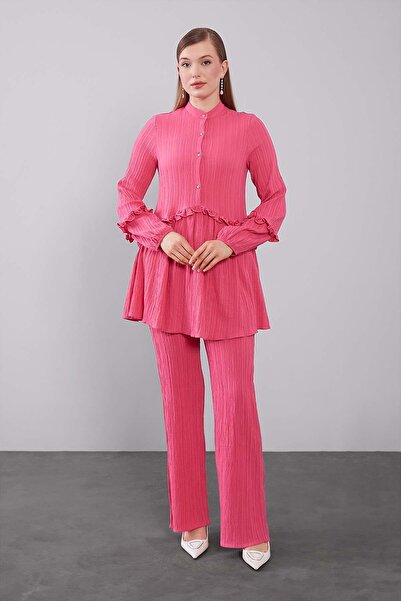 Levidor Fuchsia Half-Patch Ruffle Detailed Double Set