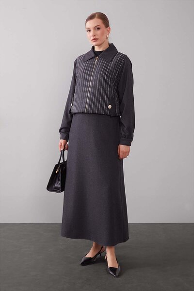 Levidor Anthracite Skirt Suit