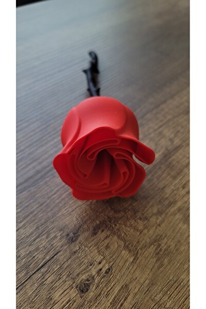 DoBi3D 3D Baskı Kırmızı Gül – Solmayan Dekoratif Gül, Siyah Dikenli Sap