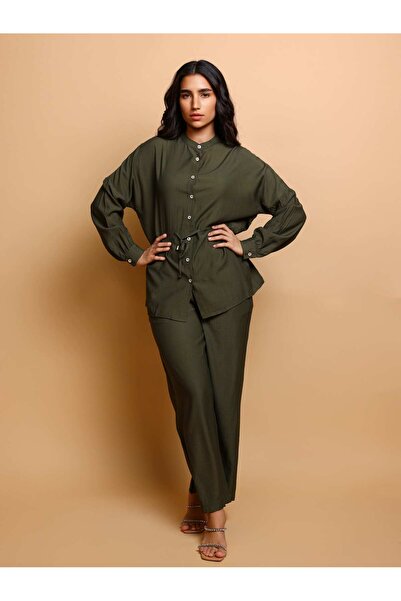 IKKXA Modern Two-Piece Outfit Oversize Shirt and Pants Crystal Embroidery Det...