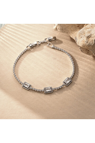 Twem Silver سوار فضي اللون مرصع بأحجار الزركونيا من نوع سيليك باجيت ستون سويل...