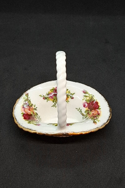 Royal Albert Old Country Roses Bone China Antique Porcelain Mini Basket 9.5X7 cm