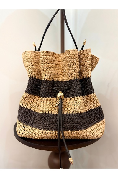 Design by Yeliz El örgüsü , ünlü marka modeli büzgülü çanta , Rafya çanta