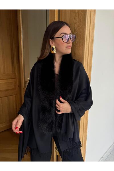 Tina İstanbul Șal țesut cu blană brodată, negru