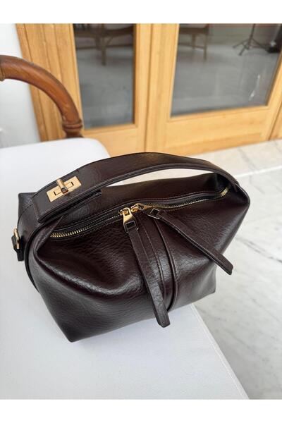 Tina İstanbul Pouch Bag Kilit Askılı Omuz Çantası Acı Kahve