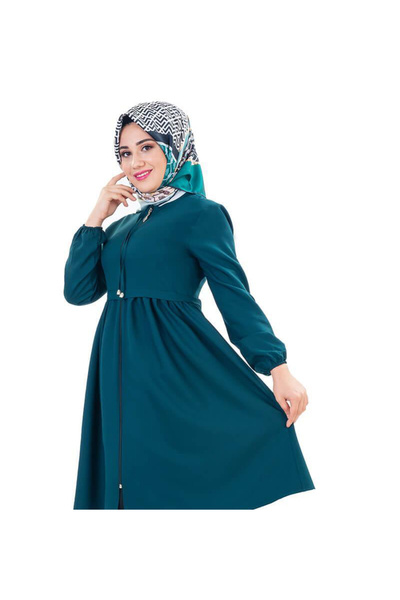 İbrahim Burak Etiler Collection غطاء حجاب موسمي بسحاب زمردي