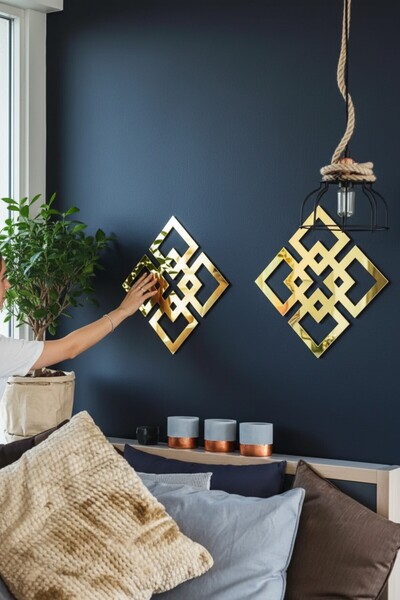 otovoo Kare Şeklinde Gold Aynalı Yapışkanlı Pleksi Duvar Dekoru 30 x 30 cm