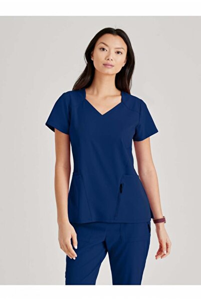 Cherokee Barco Unify Blouse