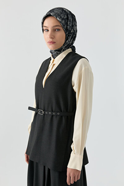 Tuğba Yandan Yırtmaç Detaylı Süveter - Antrasit