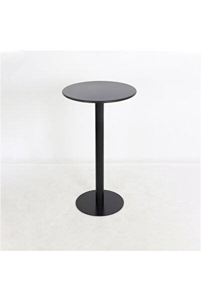 DEC13 A round cafe table with a luxurious and distinctive design