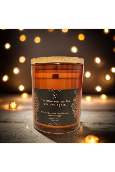 Nixy Scented soy wax candle with message, You make me feel like I'm alive again