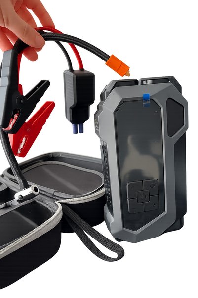 KayNal Araç Akü Takviye Jump Starter 4in1 - Hava Kompresörü + Lastik Şişirme + Powerbank + Led Fener