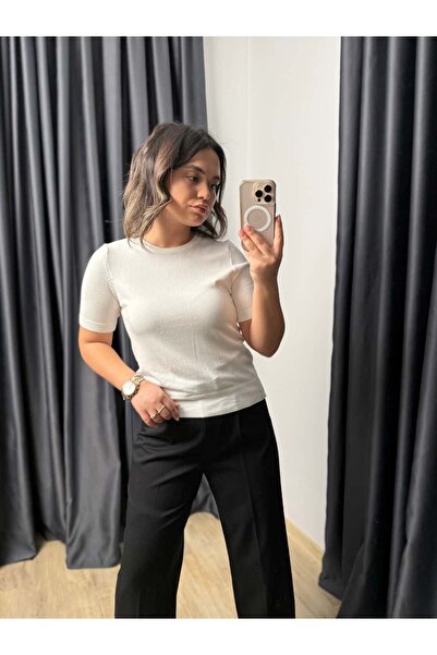 BÜŞRA PERKER Crew Neck Short Sleeve Basic Knitwear