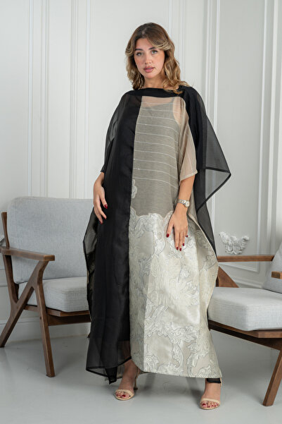 lora fashion Luxurious occasion jalabiya in black chiffon and elegant lace