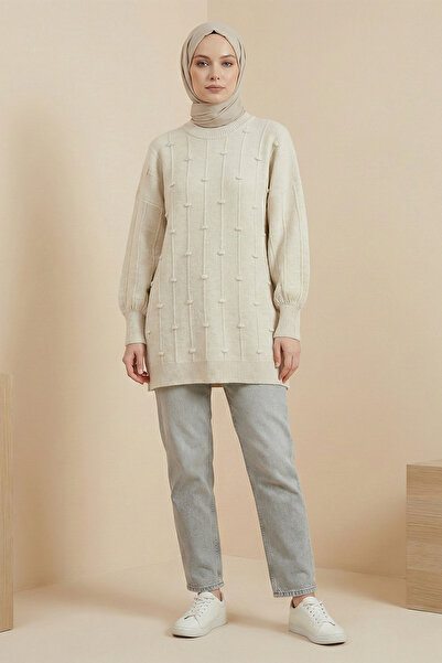 Kirazgym Women's Soft Knit Sweater with Side Slits and Pompom Detail - Cream