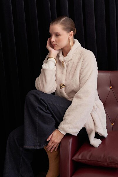 ALLDAY Ecru-Gold Buttoned Fur Coat