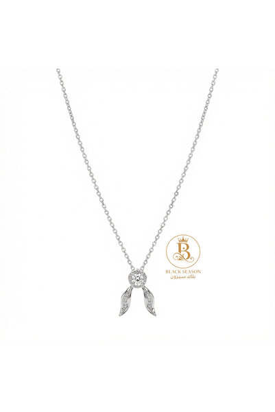 Black Season Long zircon necklace |