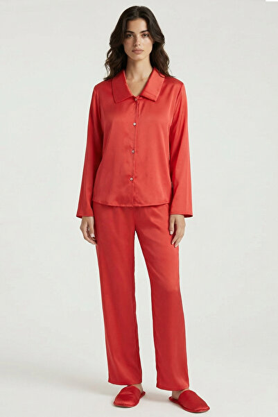 Feu De Elu Amoris Pomegranate Flower Long Satin Pajama Set