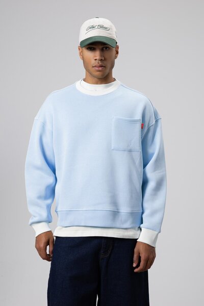 VAMOSCLO Crew Neck Pocket Detailed Oversize Sweatshirt Baby Blue