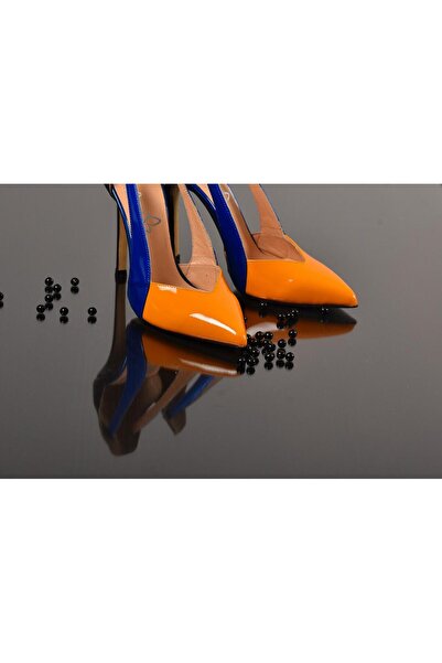 Lady's Secret Pantofi eleganti din piele naturala cu toc stiletto si varf asc...