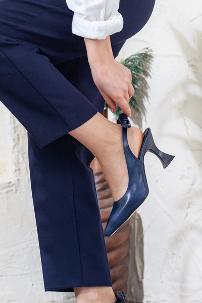 Adım Adım Обувки с ток и връзки отзад