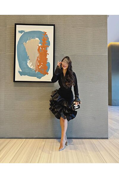 Tsador Black midi dress