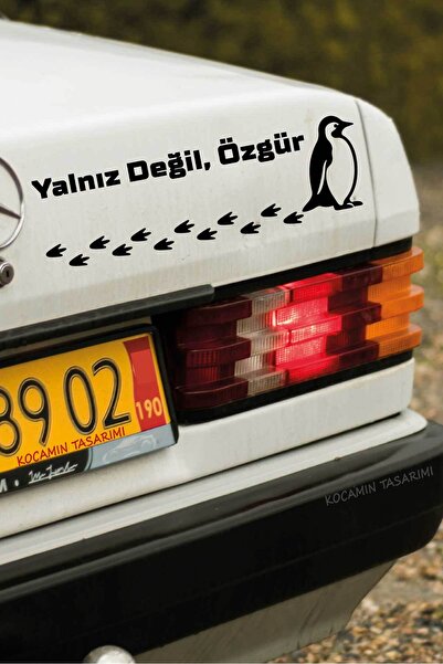 Kocamın Tasarımı Nihilist Penguen Sticker Yalnız Değil Özgür Penguen Araba St...