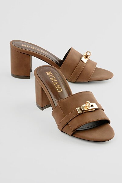 Mubiano Women's Nubuck Heeled Shoes with Buckle Detail, Ficoa Brown