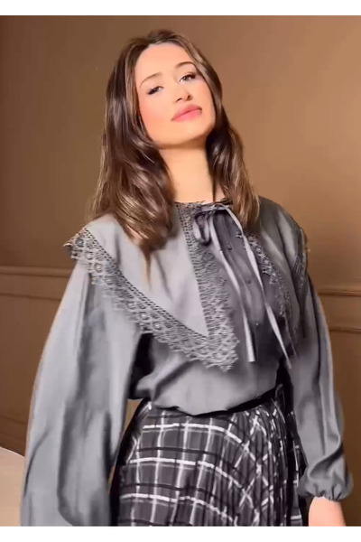 QATREM Dantel Tasarımlı Bağcıklı Zarif Gömlek