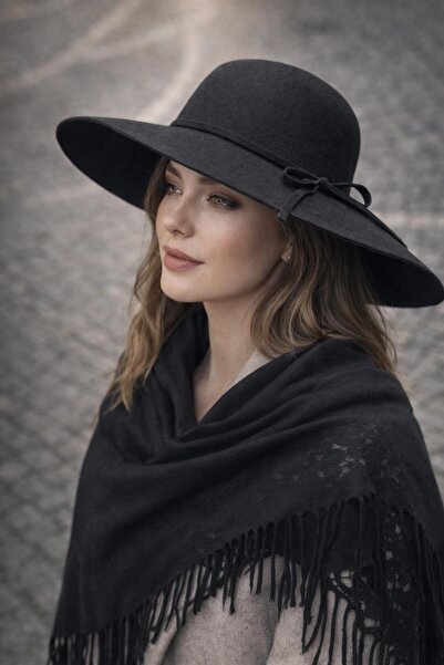 kuru Stamped Hat & Patterned Tassel Shawl Modern Winter Combination – Stylish...