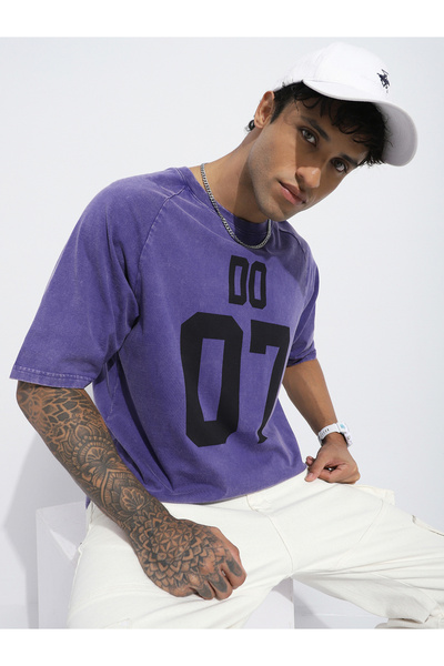 Difference of Opinion By Styli Men Oversized Washed Raglan Sleeve T-Shirt