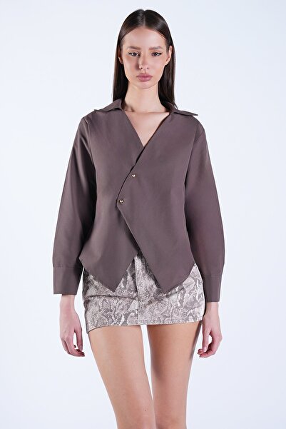 Trend Alaçatı Stili Women's Brown V-Neck Asymmetrical Cut Button Detailed Pop...