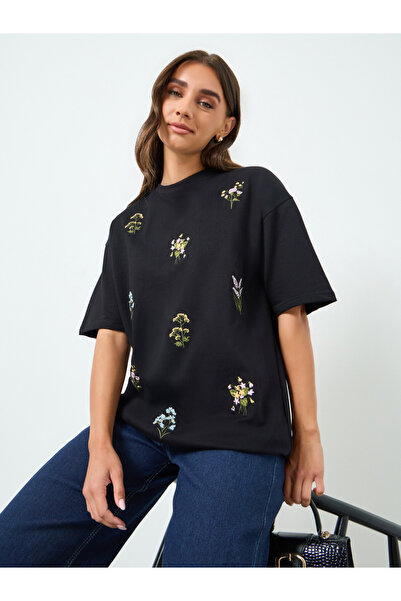Styli Women Black Embroidered Oversized T-Shirt