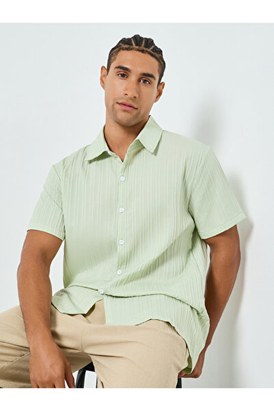Take Two By Styli Men Green Textured Short Sleeve Shirt