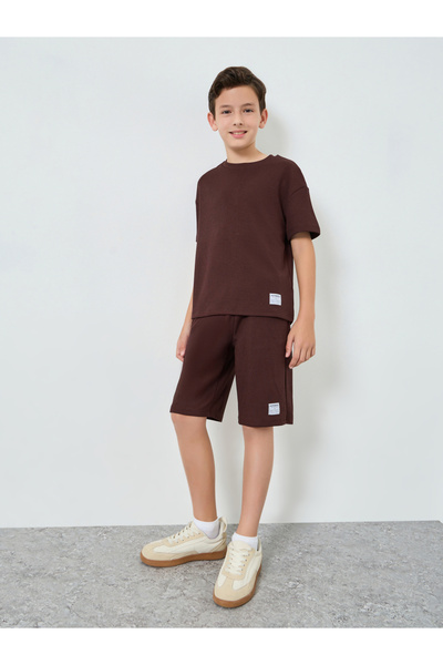 Styli Boys Brown Textured T-Shirt and Shorts Set