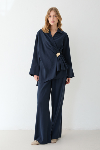 Melike Tatar Brooch Detailed Trouser Suit 3-4413