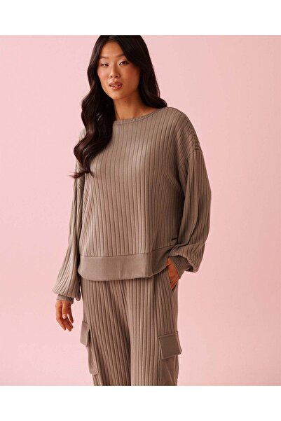 La Vie en Rose Ribbed Knit Long Sleeve Shirt
